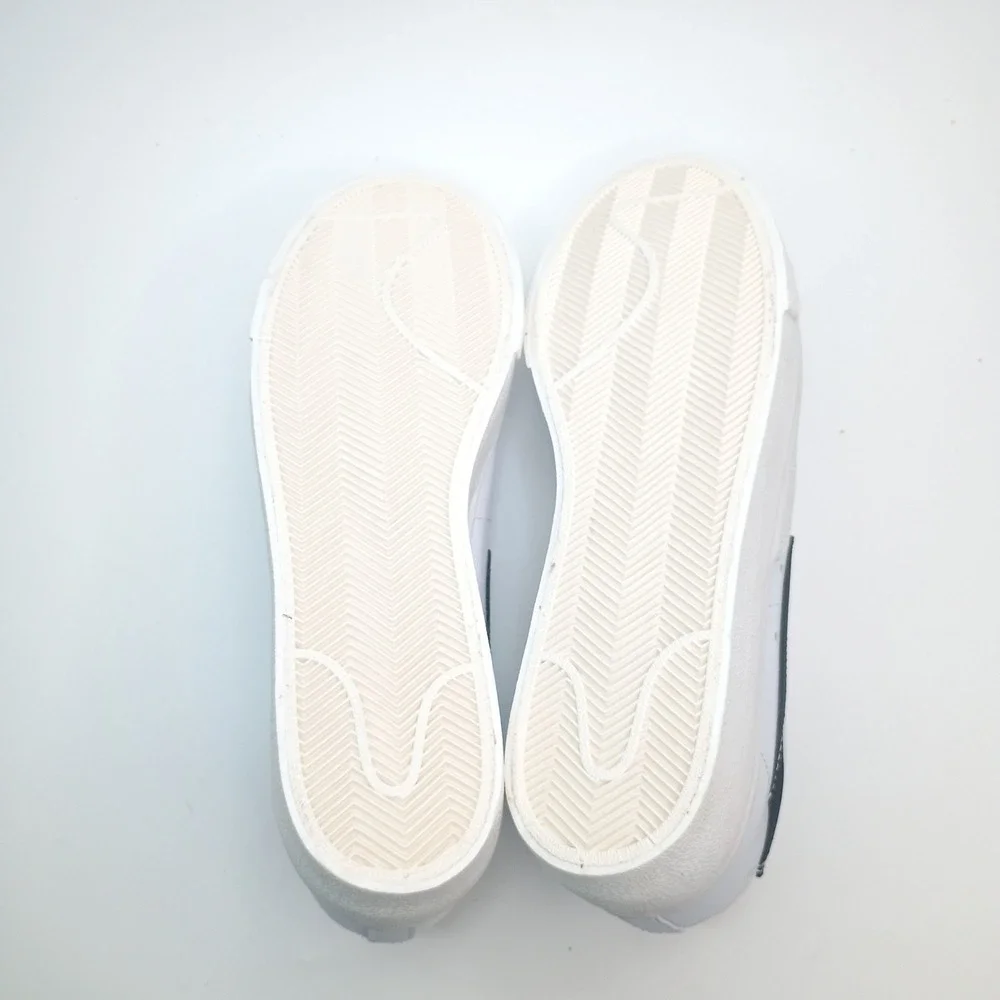 Nike Blazer Low 77 Jumbo White Black Sail Sneaker DJ0292-101 Wmns Sz 11.5 Men 10